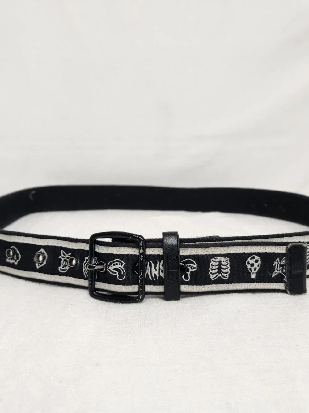 Vans Indio Belt Lost and Found Black & White Womens S/M